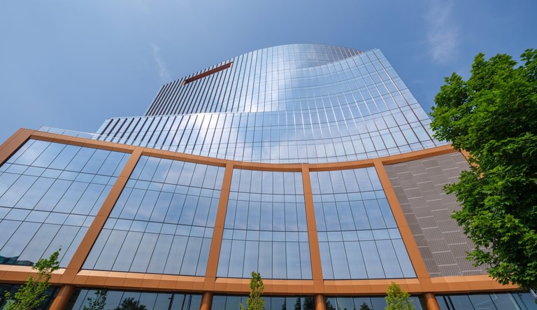 GP Completes Sculpted Office Building That "Peels" Open To The Nashville Skyline image 5