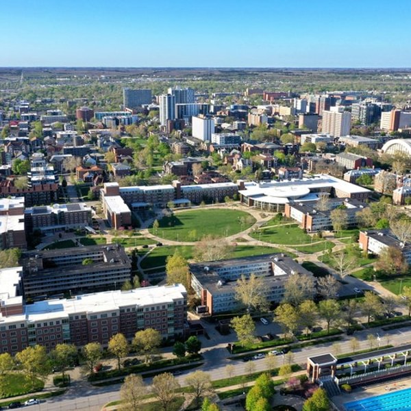 News thumbnail for University of Illinois Selects Goettsch Partners and Mithun for New Student Life Project